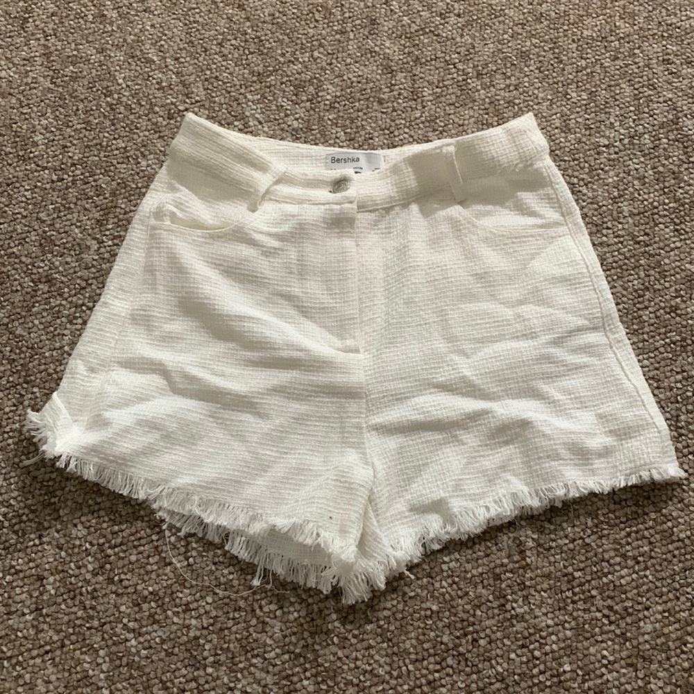 Bershka white waffle shorts. Size small.